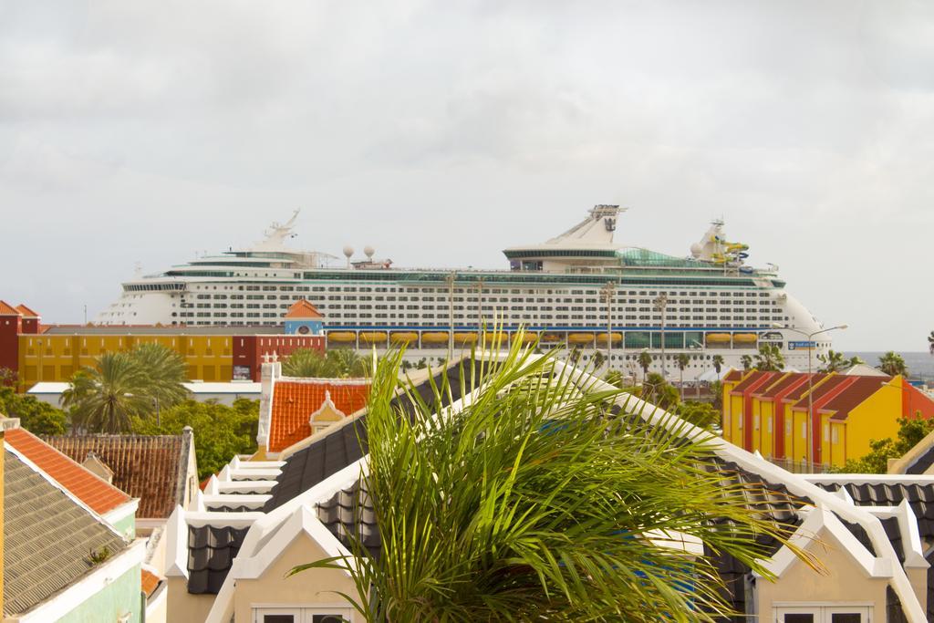 Curacao Suites Hotel Willemstad Extérieur photo