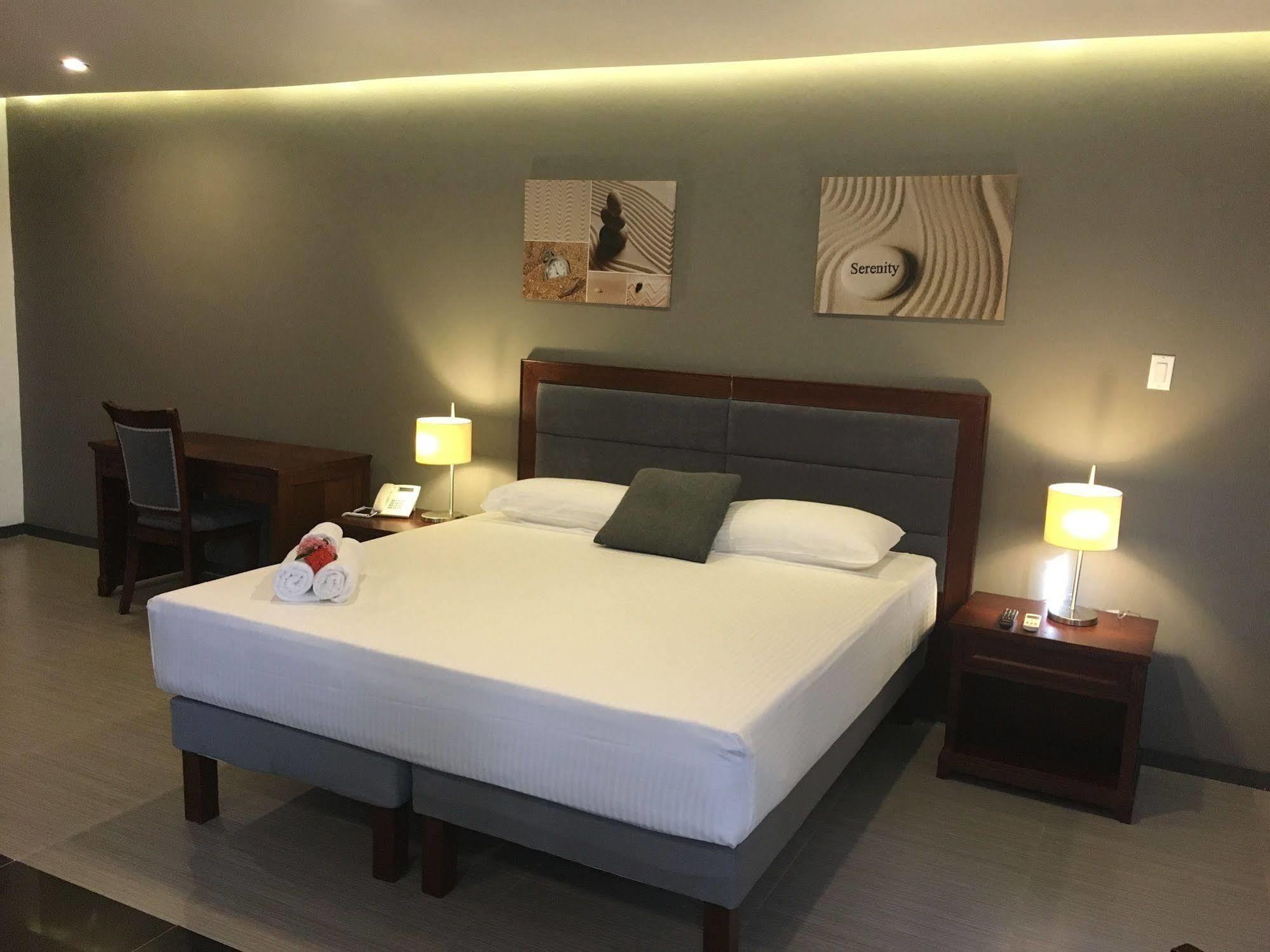 Curacao Suites Hotel Willemstad Extérieur photo