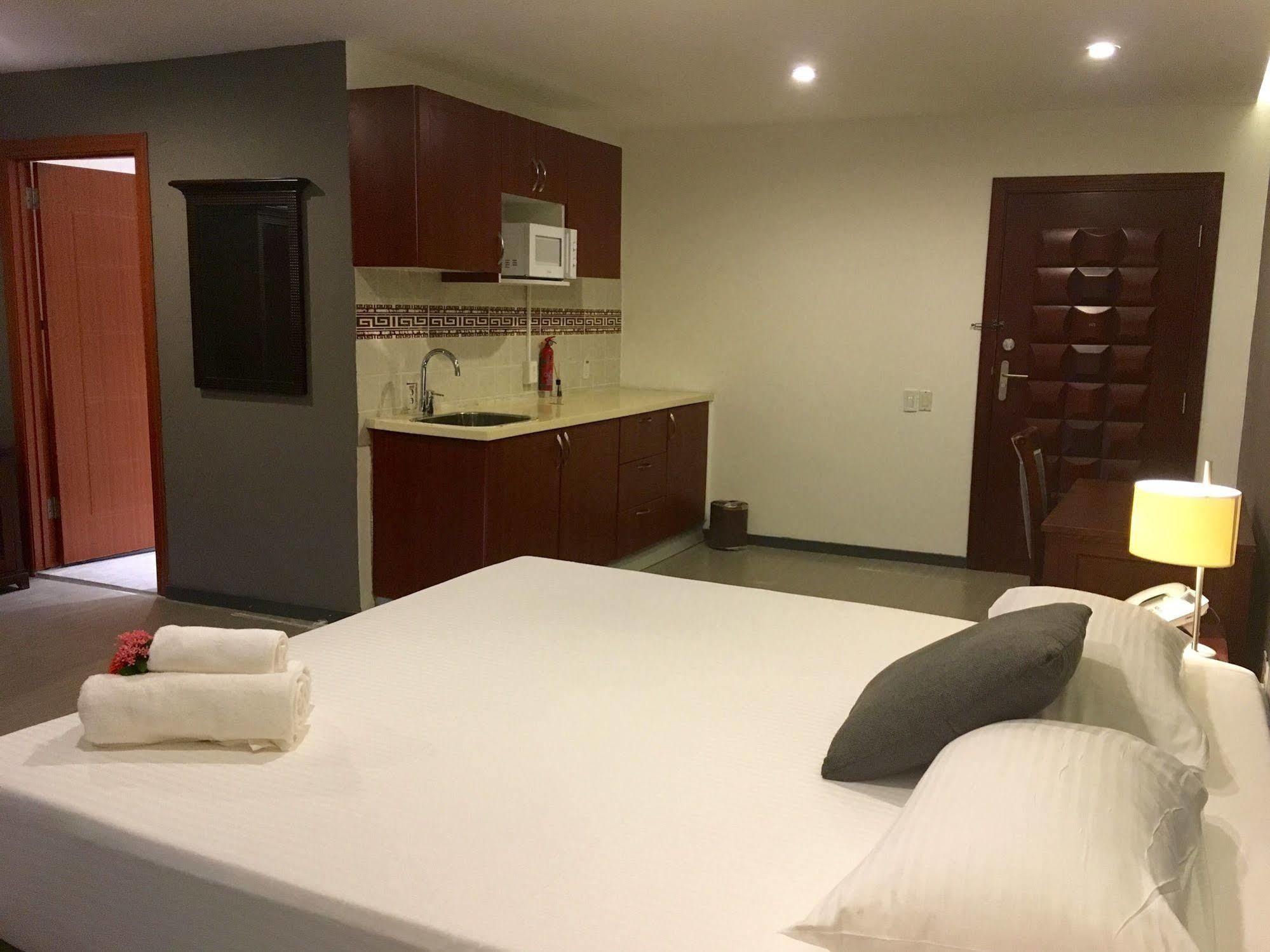 Curacao Suites Hotel Willemstad Extérieur photo