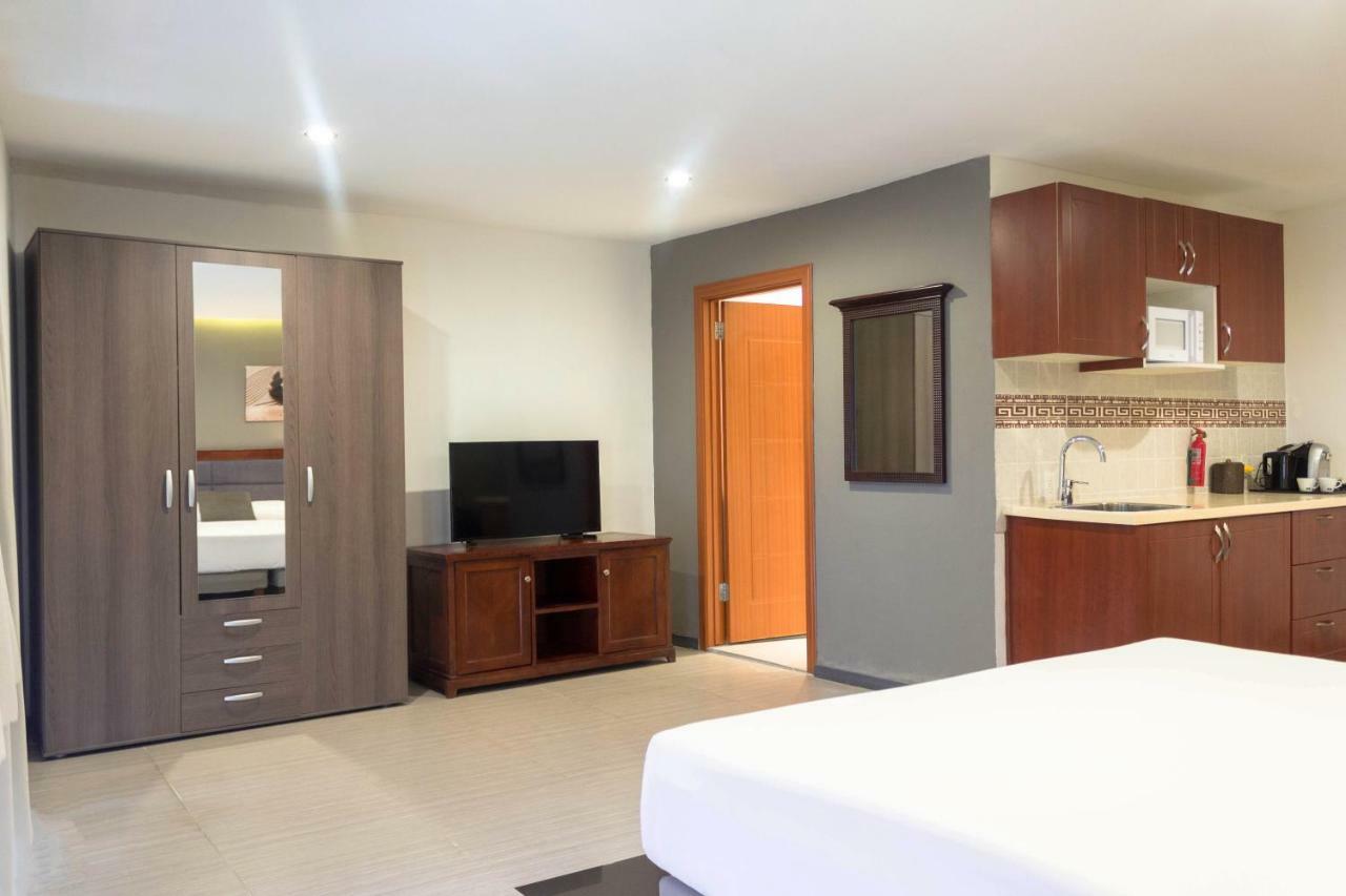 Curacao Suites Hotel Willemstad Extérieur photo